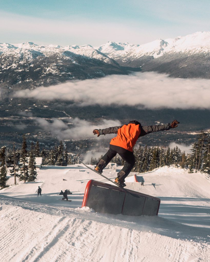 Snow-boarding-benjamin-hayward